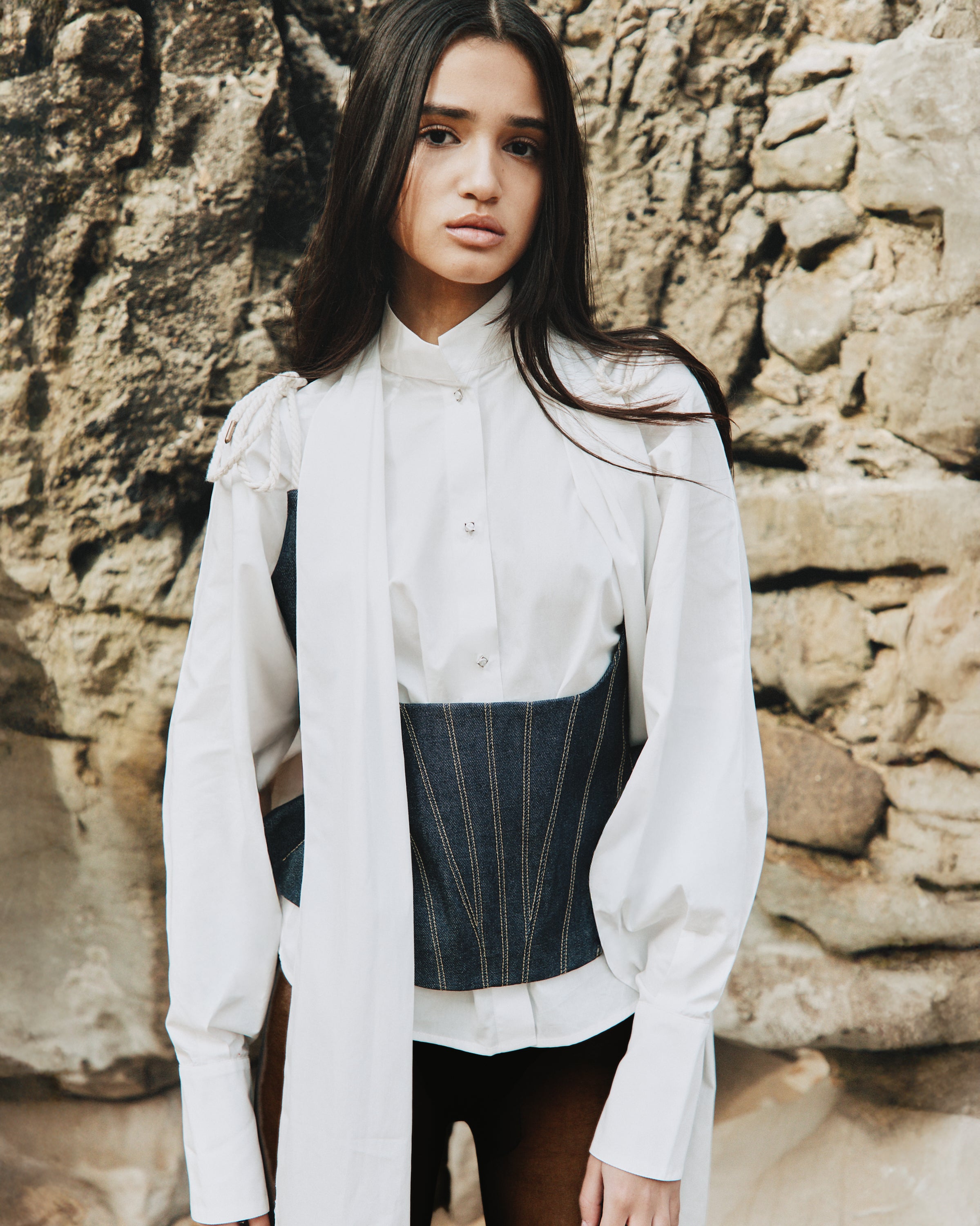 Lavallière-Tie Blouse