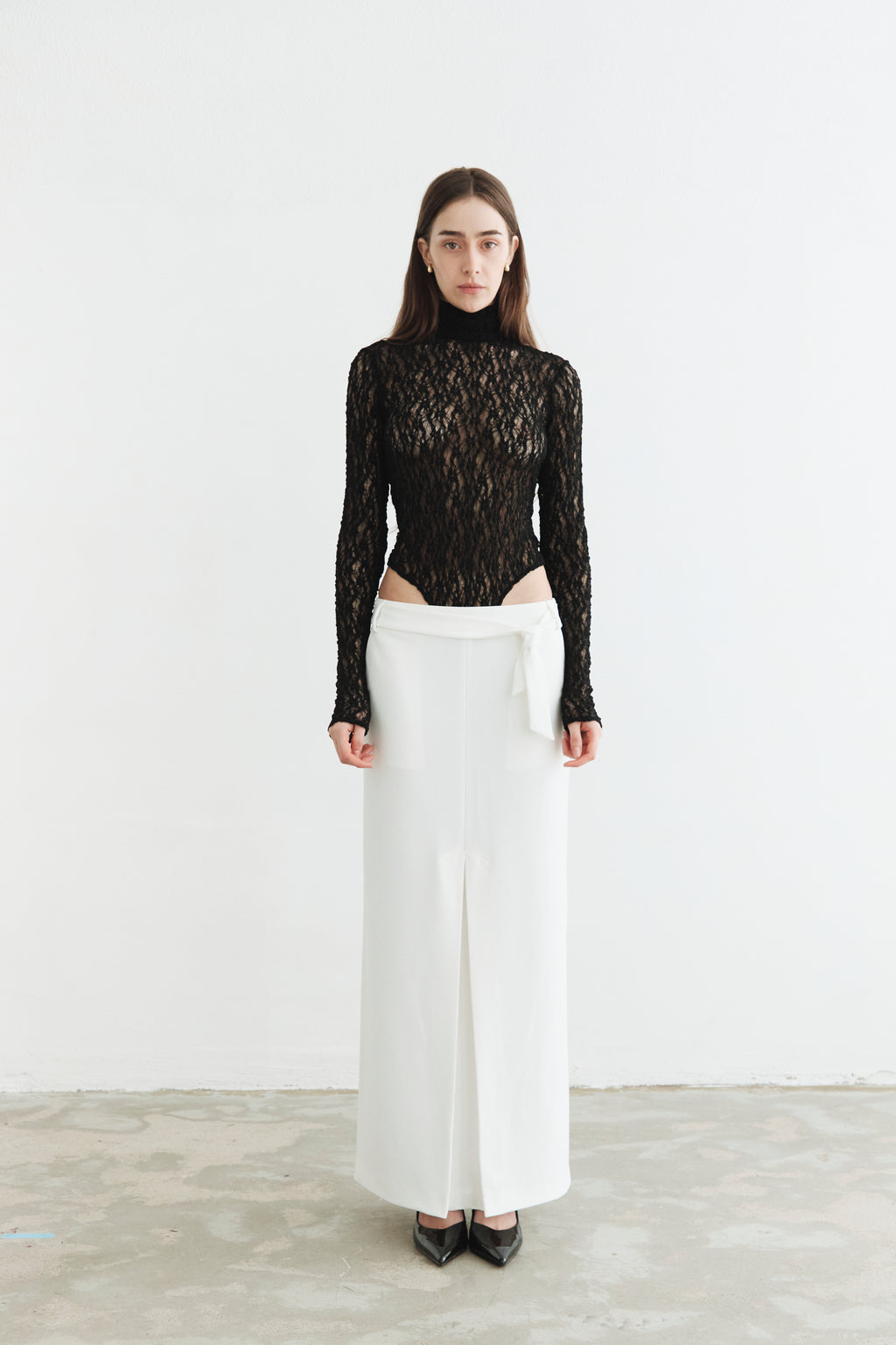 Tailored Front Slit Skirt